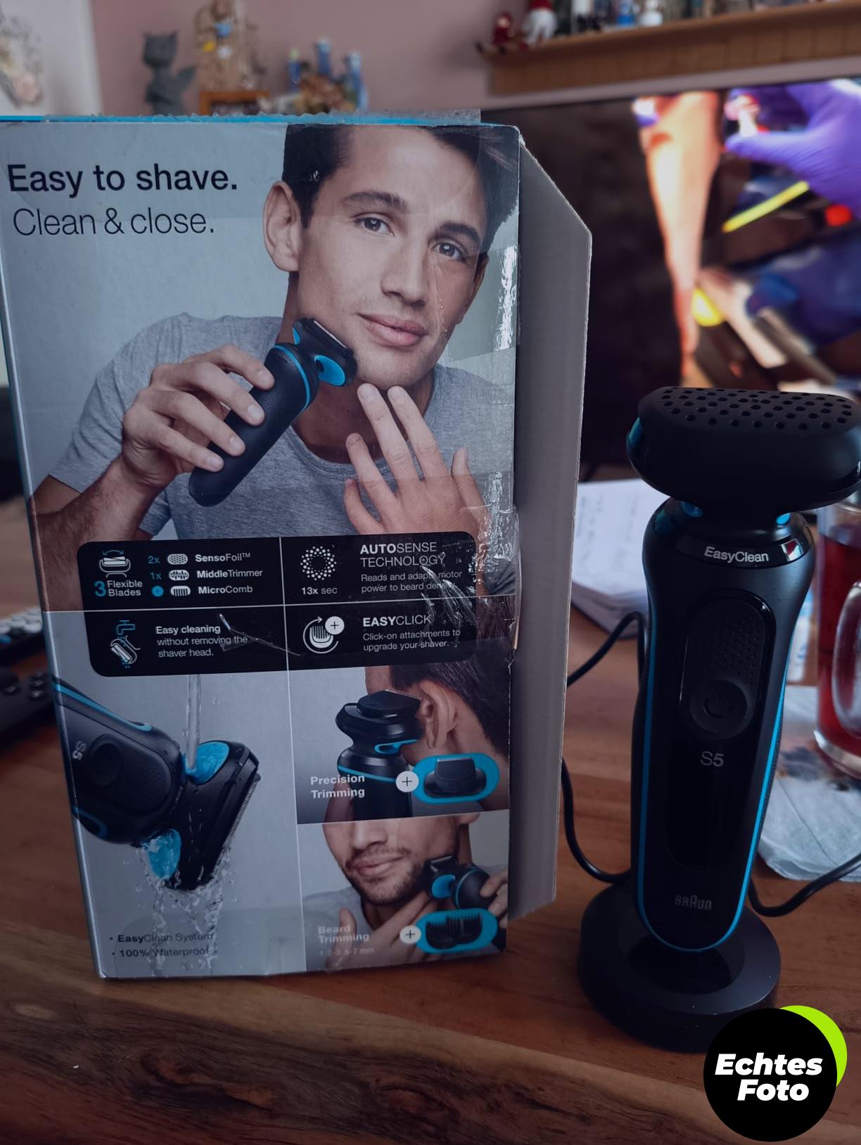 braun-series-5-rasierer-52-b7000cc-blau-foto-1