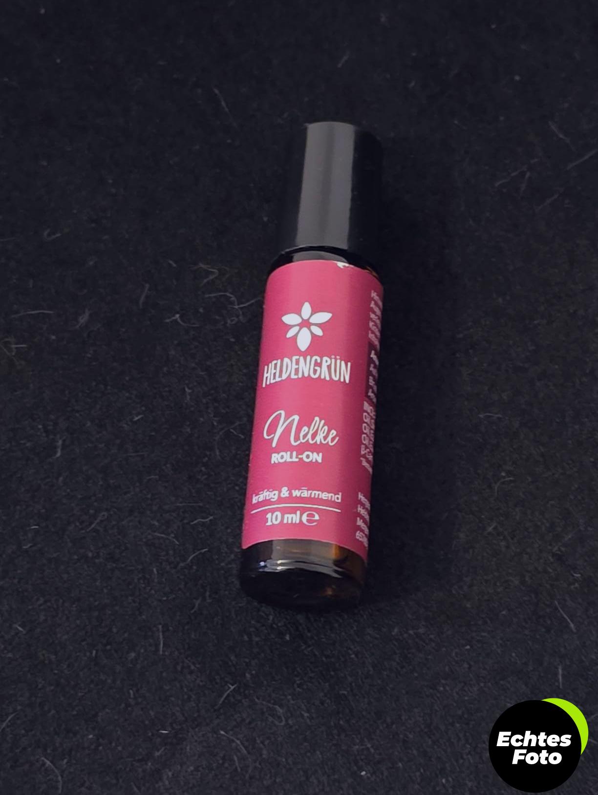 heldengruen-roll-on-ruhezeit-bio-lavendel-zirbe-2in1-foto-3