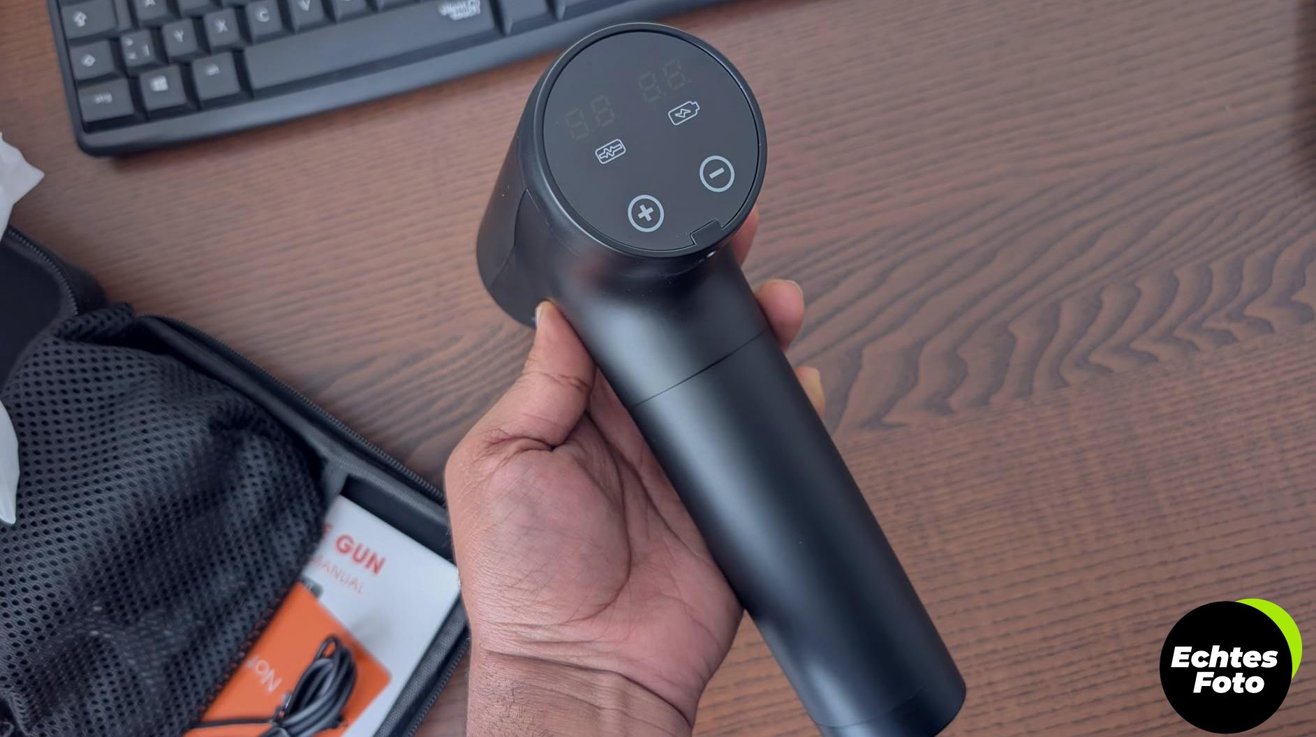massage-gun-pro-20-speed-massagepistole-led-touchscreen-foto-3