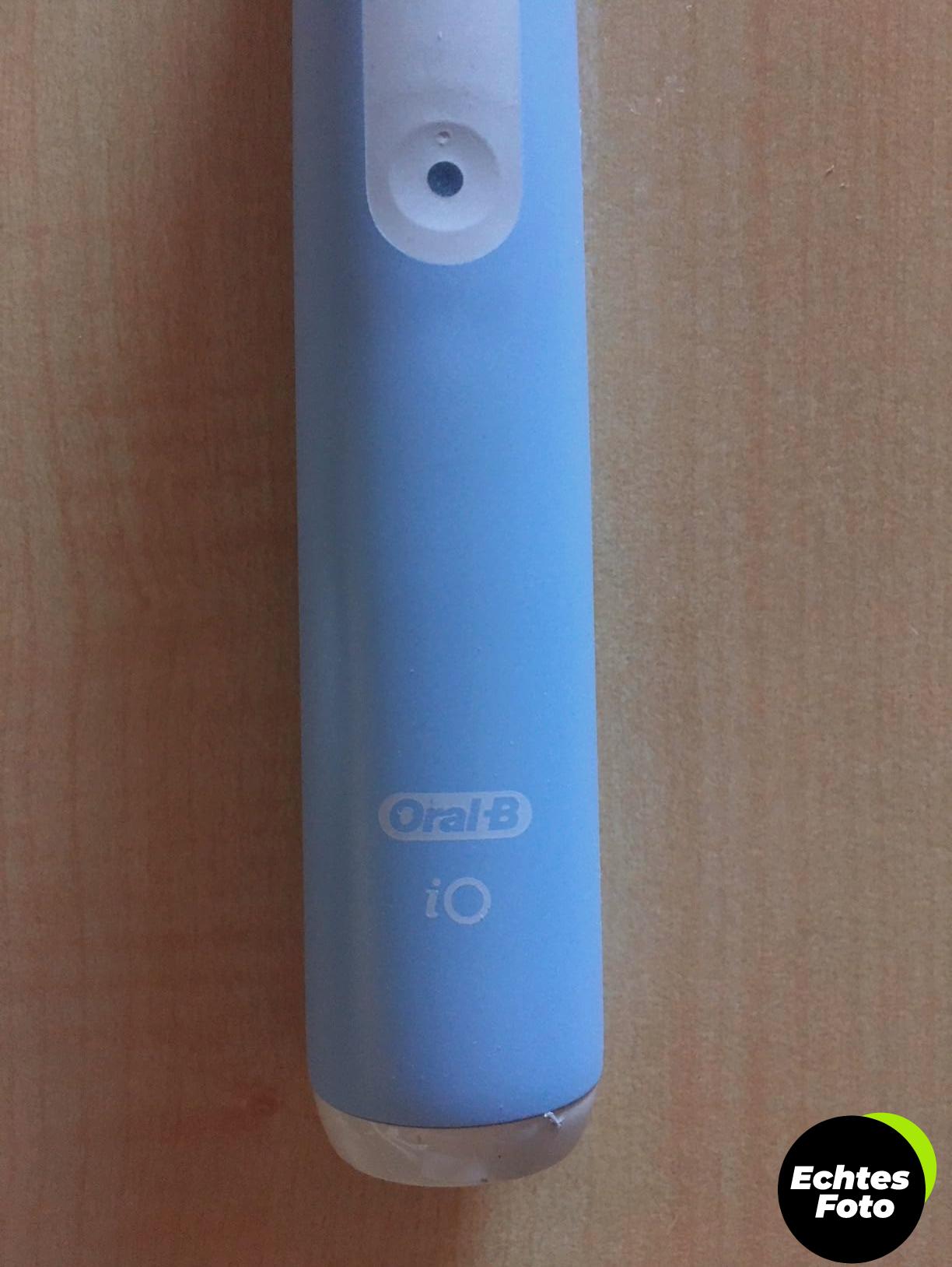 oral-b-io3-plus-zahnbuerste-schwarz-braun-inkl-3-aufsatzbuersten-foto-2