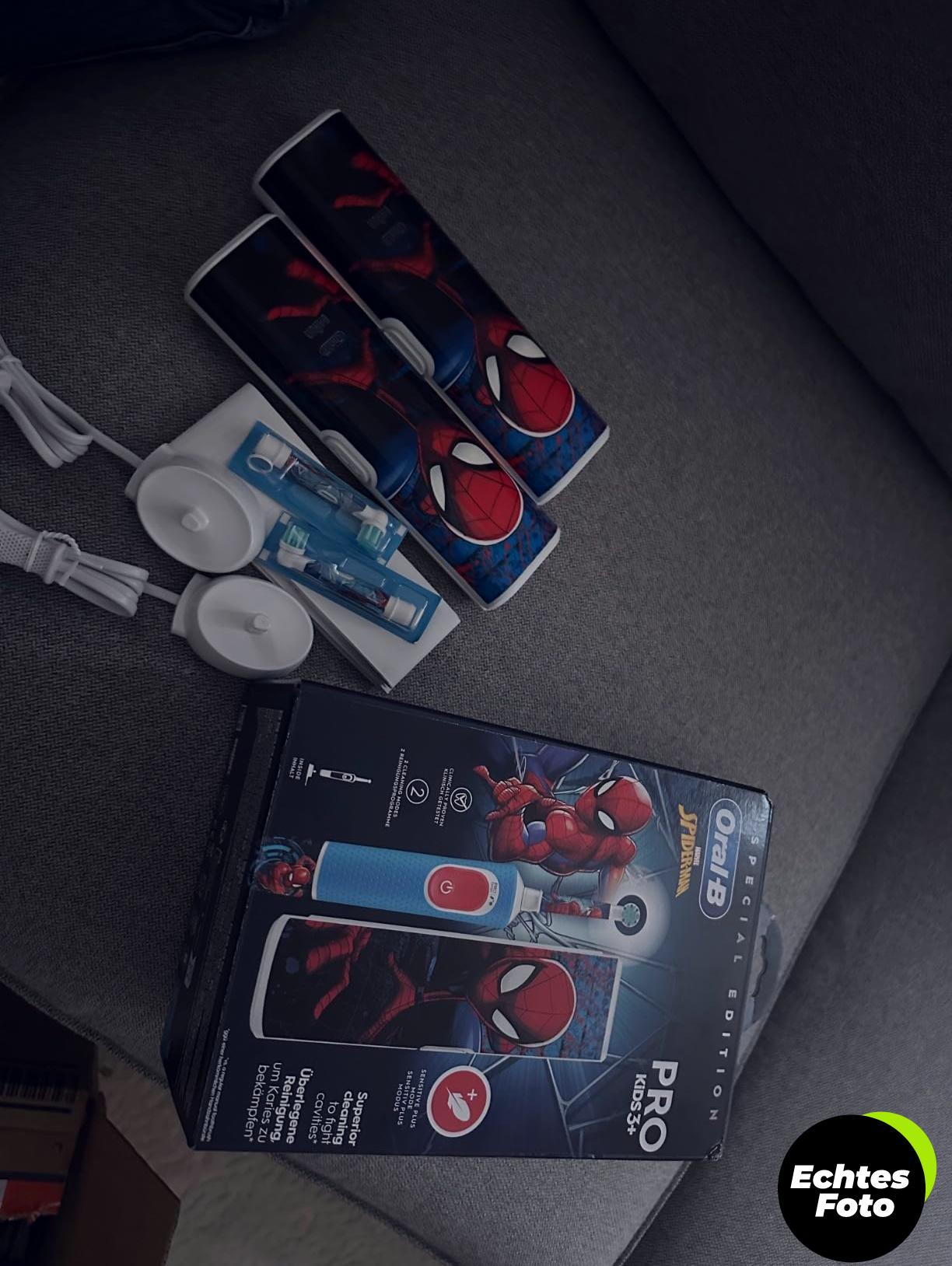 oral-b-kids-spiderman-zahnbuerste-3plus-elektrisch-blau-rot-foto-1