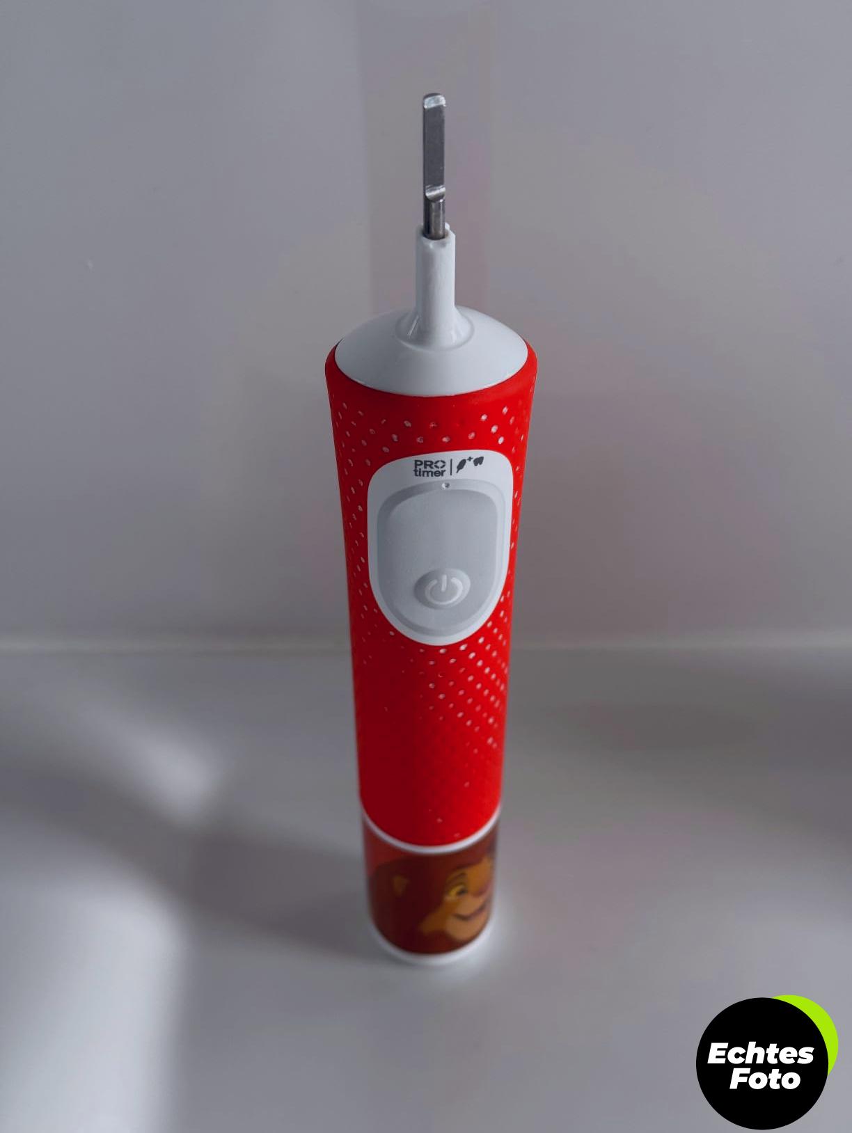 oral-b-pro-kids-lion-king-elektrische-zahnbuerste-kinder-foto-2
