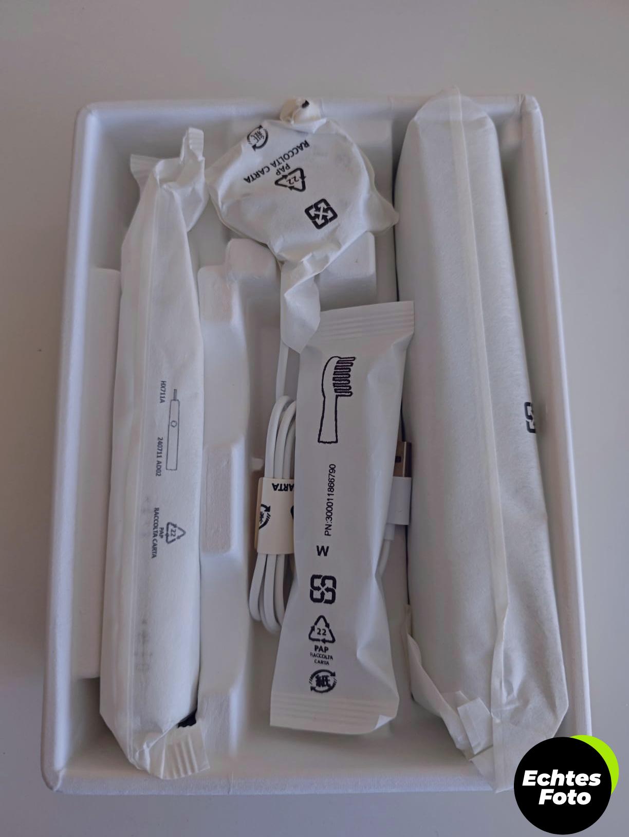 philips-sonicare-5500-zahnbuerste-pro-hx7110-02-foto-1