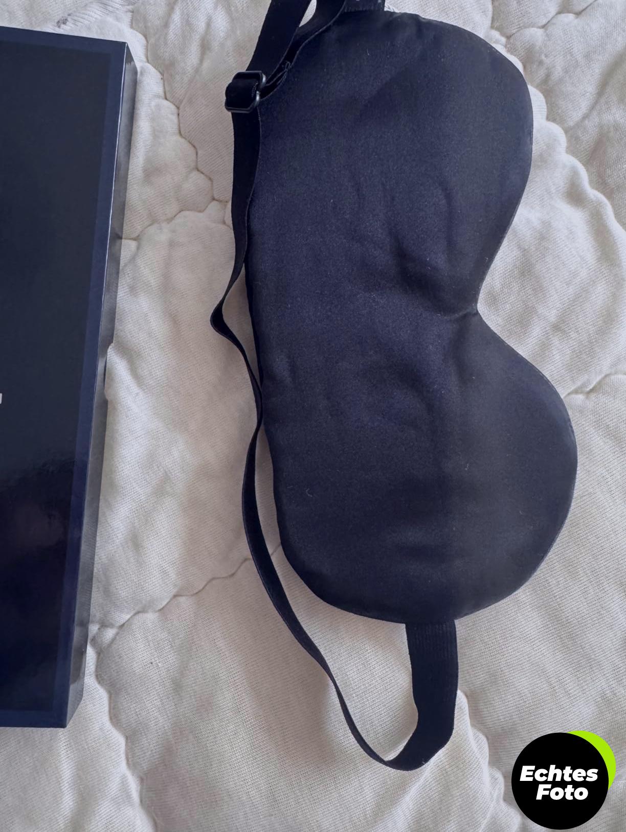 schlafmaske-seide-deluxe-maulbeerseide-schwarz-foto-3